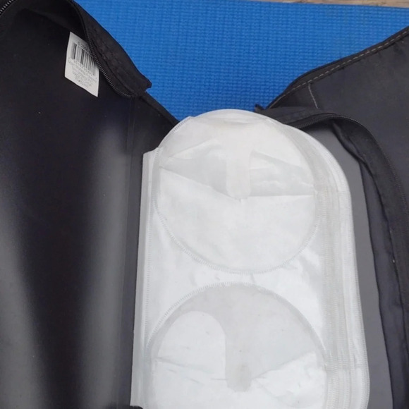 😃CD/DVD  Zippered Cases 208 Count - Picture 3 of 4